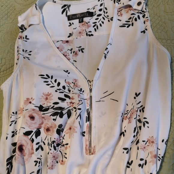 Dynamite dress - Picture 4 of 6